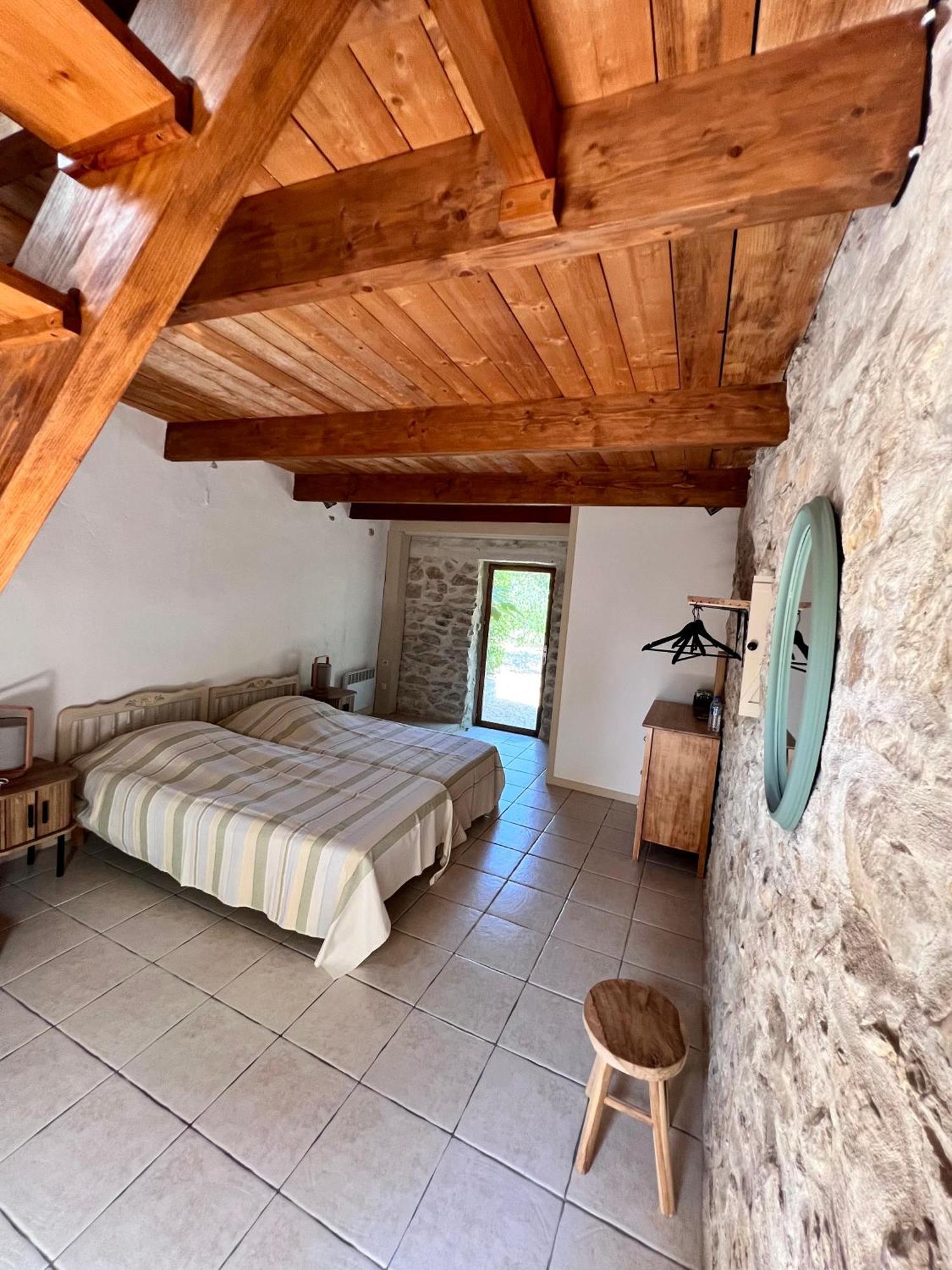 Le Mas Du Gentilhomme Chambre Lavande Orthoux-Sérignac-et-Quilhan Εξωτερικό φωτογραφία